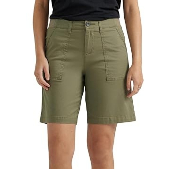 Lee Pants - Lee Woman's Ultra Lux Comfort Flex To Go Utility Bermuda Shorts, Never Worn, 10M